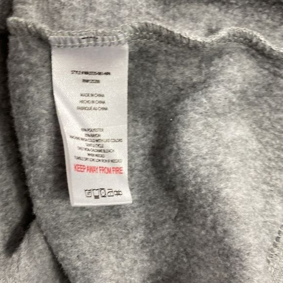 RELISTED Rae Dunn Love Long Sleeve Shirt Grey - Picture 5 of 7